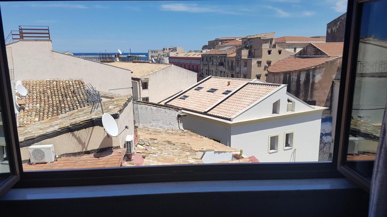 " The Loft " Sea View Old Historic Center Wifi Apartment Palermo Luaran gambar